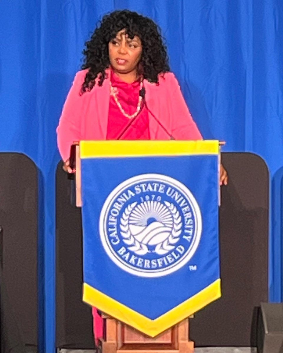 ShePowerGlobal's tweet photo. Today, I had the privilege of being a speaker at CSUB Staff Professional Development Workshop for 300 staff members hybrid! Thank you Dr. Zelezny and the entire CSUB team for the invitation. 
booking very limited speaking engagements! Arleana@ArleanaWaller.com
#ShePower ❤️
#CSUB https://t.co/cUqfsQ5Uba