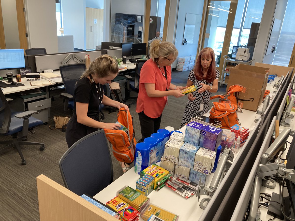 GableGotwals's tweet photo. GableGotwals is proud to partner with @WeaverCPAs in our Oklahoma City office to provide school supplies to @JohnRexSchool's elementary and middle school students. #GGCommunity https://t.co/RGjlkPlqLw