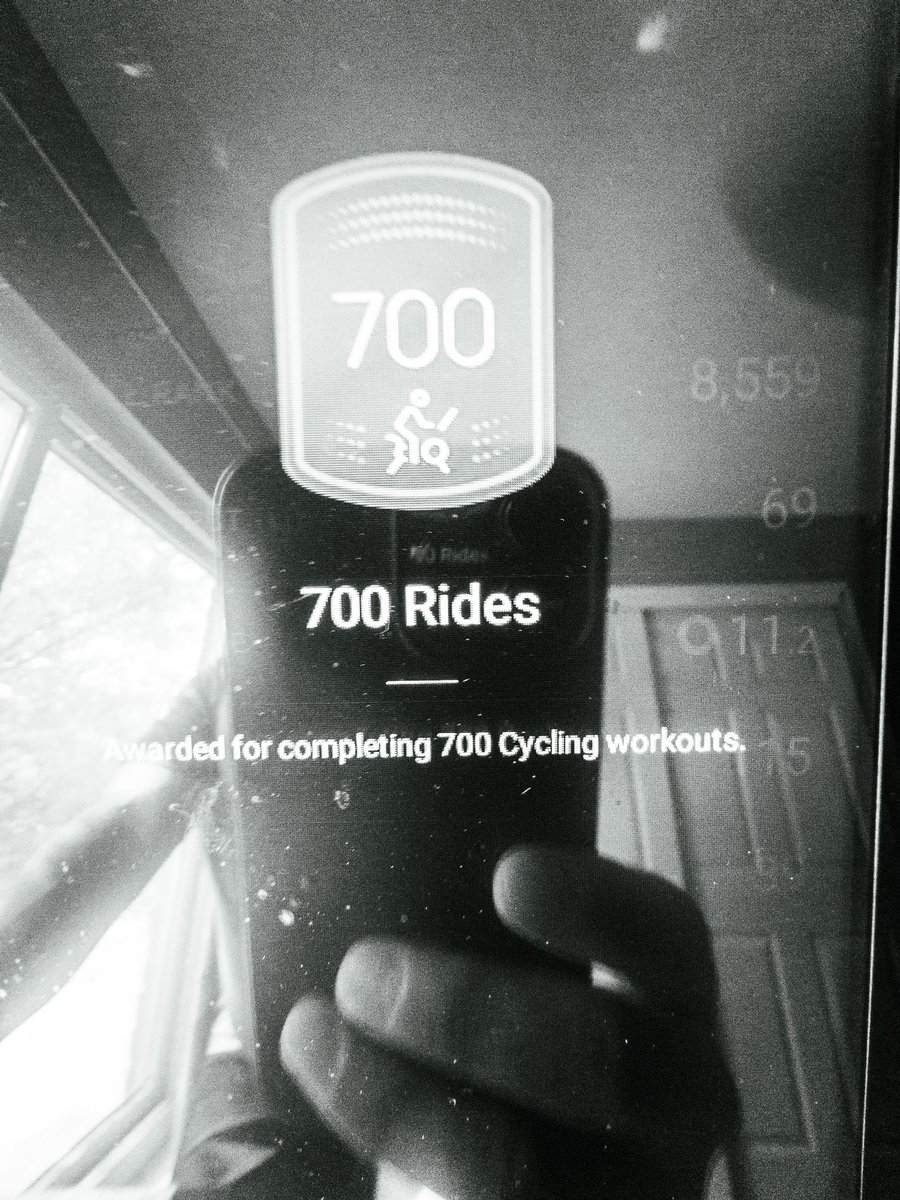 AbelisBatman's tweet photo. Join me and move everyday! #Peloton #700 https://t.co/kDflyQQg3r