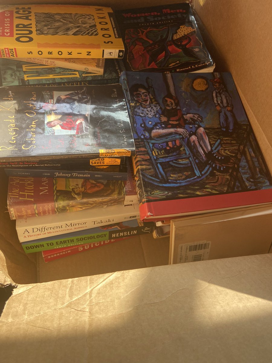 WrightEriel's tweet photo. Moving books around, to make room for more. There is no more space โฆ #bookhoader https://t.co/xXxMUsAiHH