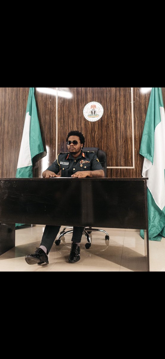 philsongmusic's tweet photo. Anywhere you hear @Olamide just respect that name baba as being a blessing to a lot of naija music youngsters list to long
#NOYAWA #olamide #DavidoO2 #PHILSONG #CHRISBROWN #wizkidayo
https://t.co/3JLlFq6FuY https://t.co/BwRn0jc72s