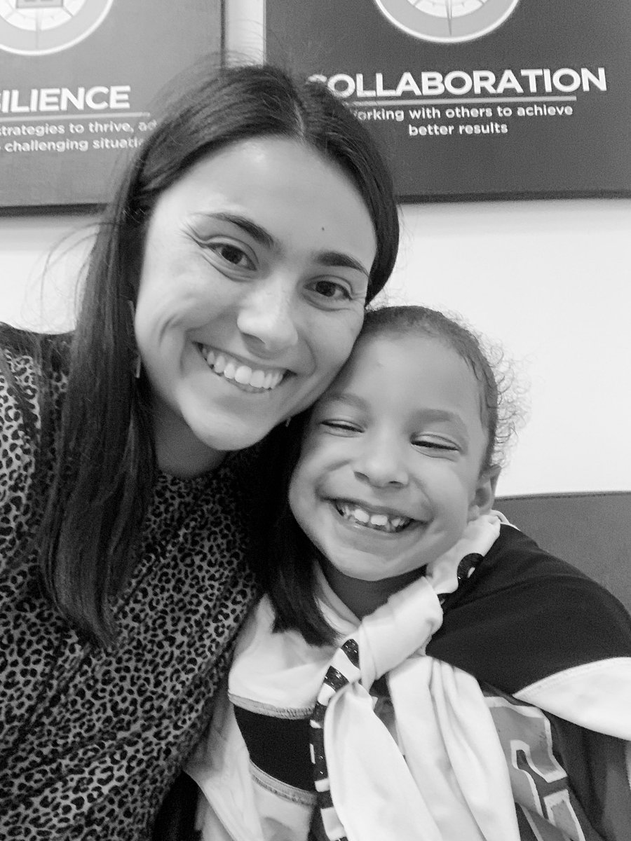 The highlight of my day was seeing one of my former students and getting the chance to talk to her about her summer, how she’s doing, all about 1st grade, and telling her how much I miss her!! 💕 The relationships you build with students are so special! ❤️