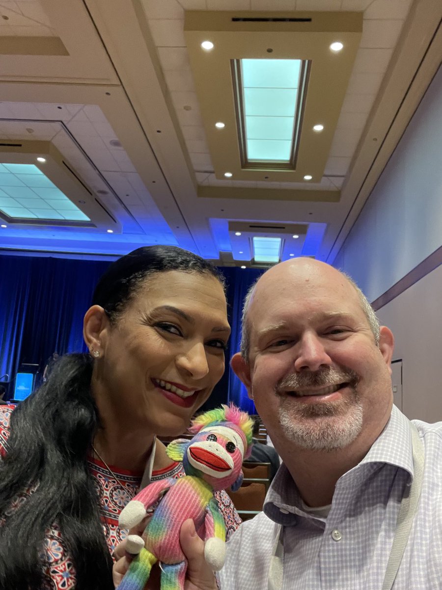 Chuckles loves catching up with friends ⁦<a href="/THSNA_Societies/">THSNA</a>⁩ #thsna2022