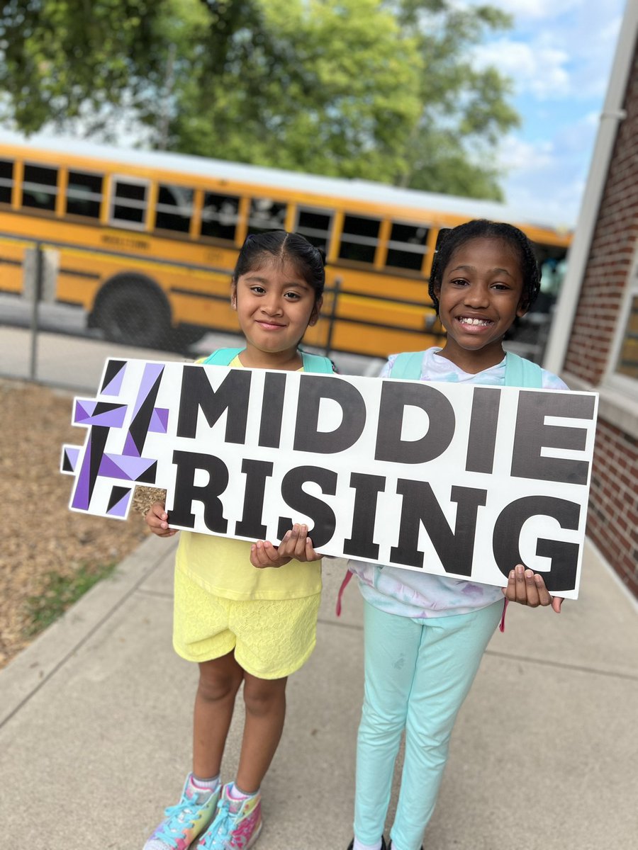 heather_keal's tweet photo. We have been crushing it on our first days at @MayfieldTweets! So many smiles and lots of new-year excitement! #ChasingGreatness #MiddieRising #MayfieldStrong (Thank you @SD4EDU for capturing these moments.😊) https://t.co/Bn70Qs3Tts