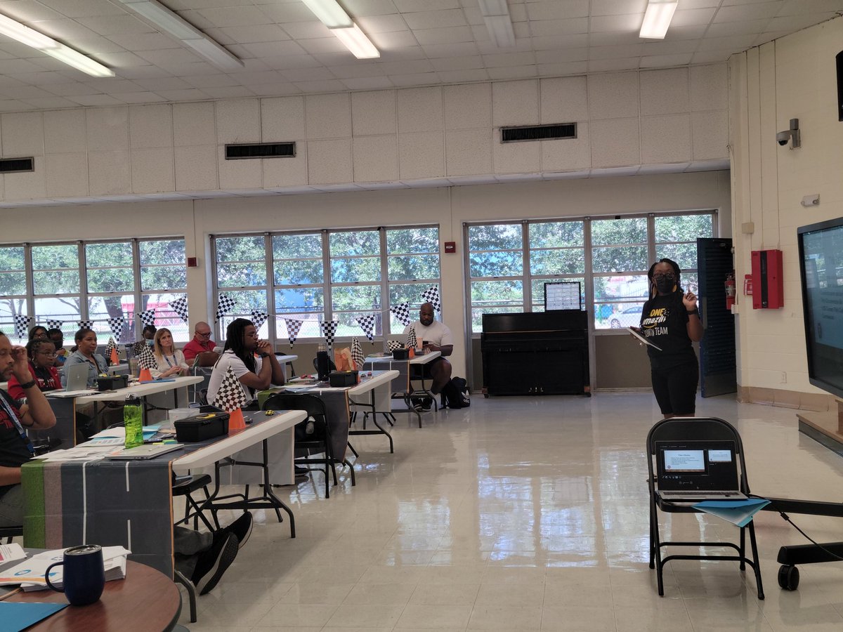 BetsyRossElem's tweet photo. Our leaders are setting the tone with campus expectations. We are committed to providing quality Tier 1 instruction to move the needle this year! 🏁🚗 #DRIVEtheROSSWay @AhmeshaG @JElizon23 @EmilyMe10531515 @Tareese8 @ray4d_thebetsy https://t.co/Z5eWOif2n5
