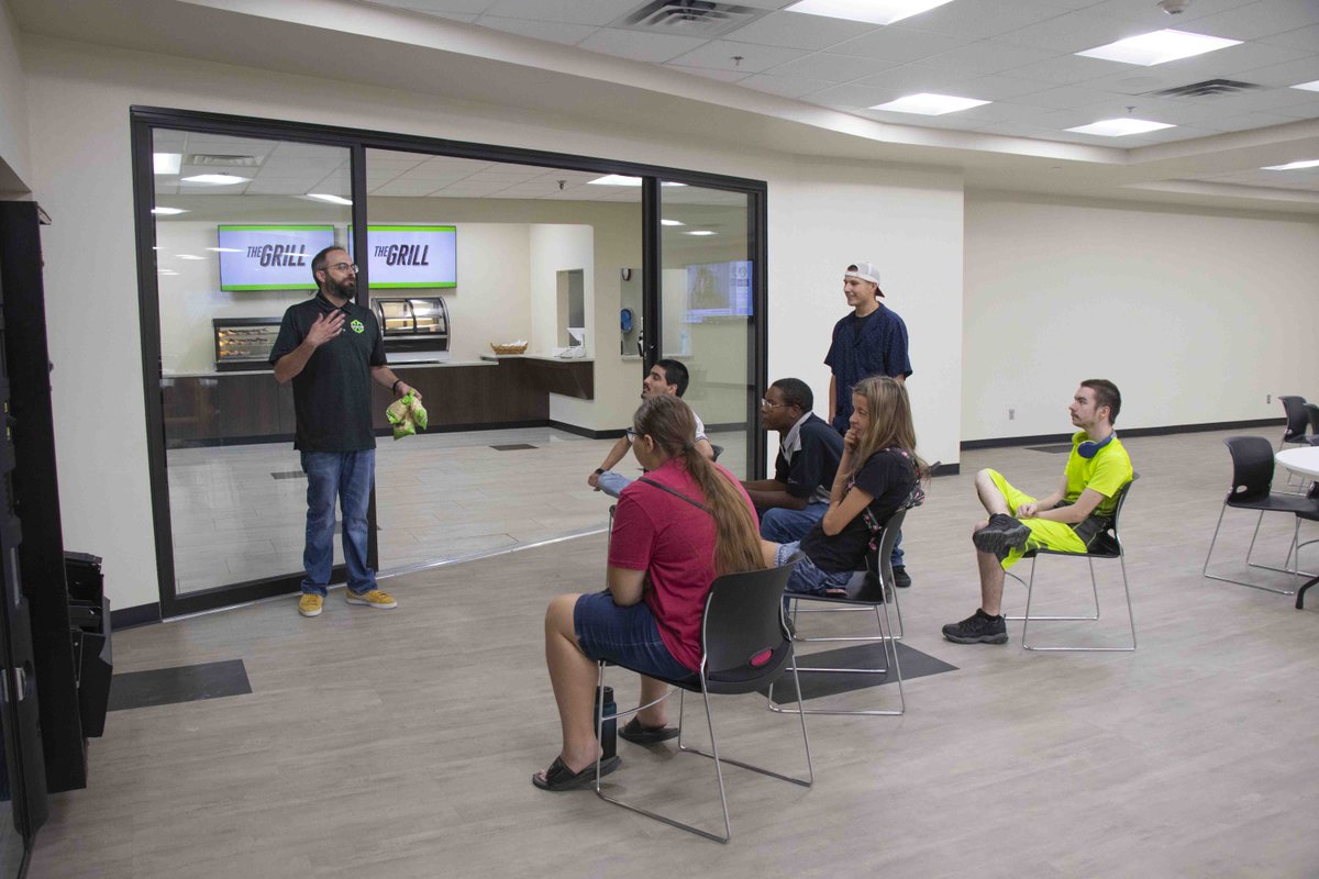 eoctech's tweet photo. It has been a great first day back for our EOC Tech Iguanas! We are looking forward to helping students gain the knowledge and skills that will propel them into their careers. It's a great day to be an Iguana!
#EOCTechCenter #EOCTechIguanas #CareerTechEd #FirstDayOfSchool https://t.co/Mzk1XMenb9