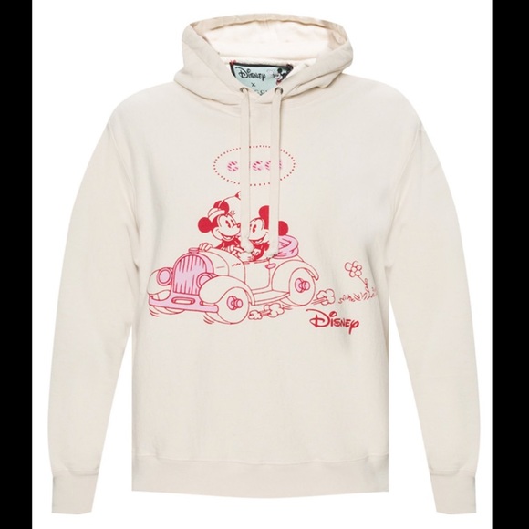 ShySchuler's tweet photo. So good I had to share! Check out all the items I'm loving on @Poshmarkapp #poshmark #fashion #style #shopmycloset #pol #gucci #athleta: https://t.co/xMlRX7GshS https://t.co/XzW6HTSZCu