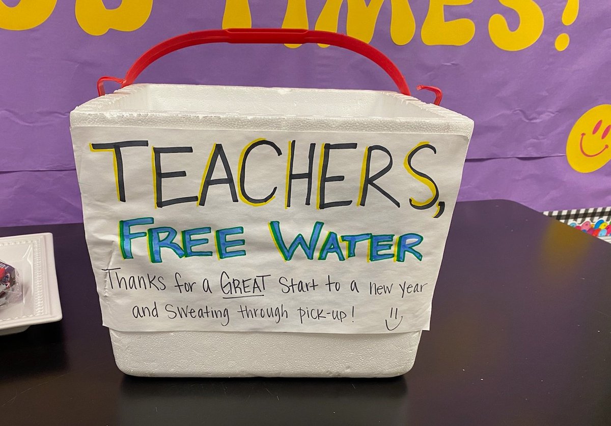 FierceFolsom's tweet photo. Thanks for being kind to our hard working teachers, Folsom parents! We appreciate you. https://t.co/GGNRCxlDZC