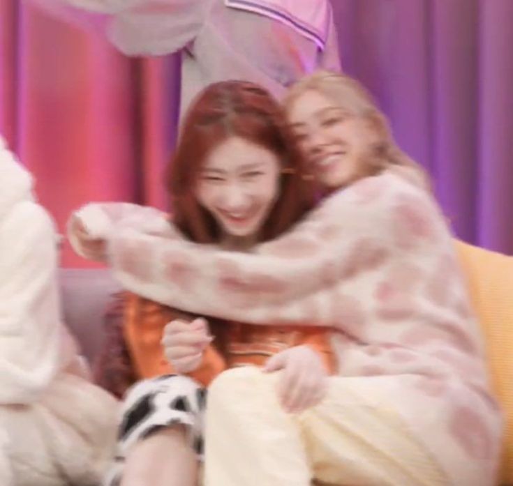 itzyspaces's tweet photo. hii this is a new account dedicated to upload itzy members as pokemon!! you would help me a lot by giving rt and fav so that it reaches more midzys 🫶🏼 

@ITZYofficial #ITZY https://t.co/re5EOClPri