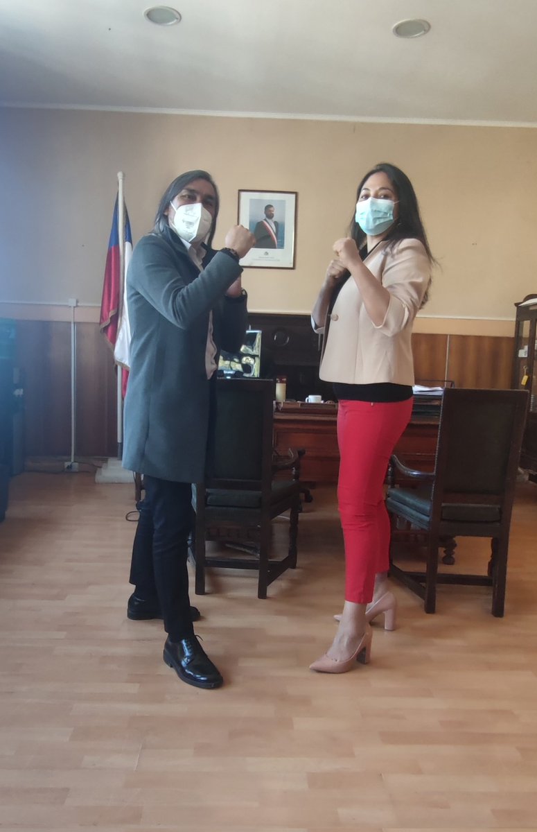 DPPHuasco's tweet photo. Hoy el Delegado @RodrigoLoyolaM recibió a la campeona nacional de karate Raquel Salinas del Torneo nacional de karate kyokushin I.K.O. Nakamura, campeonato preparatorio para competir a Japón representando a nuestro país. https://t.co/bCCqcq7Znj