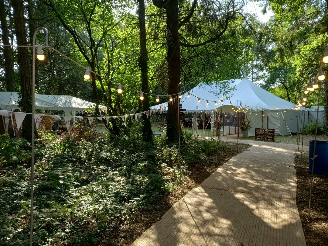 RoyalValentines's tweet photo. A beautiful picturesque setting for Mathew & Bethany's Wedding we performed at! Thank you for choosing us as your band for your special day! π π°π€΅ββπΆπ΅πΌπΈπ·π₯ππ·πΊ#weddings
#wedding #livemusic #liveband #functionband #functionbands
Wedding 13/08/22 https://t.co/gj1uD3frCo