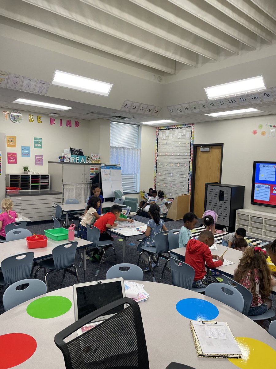 McneilKindergarten tweet media