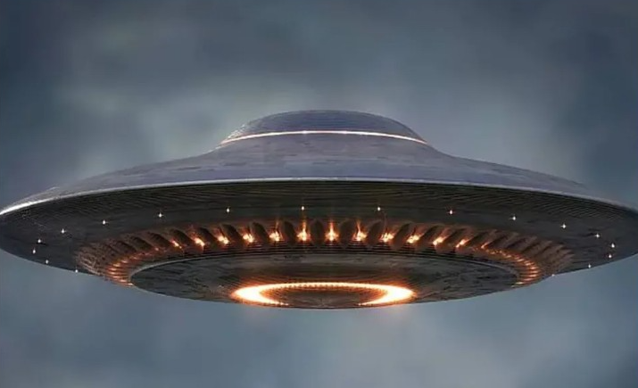 Milenio's tweet photo. ¿La mejor imagen de un #OVNI? Reino Unido filtra foto de objeto volador oculta desde hace 30 años

https://t.co/Zbpxukz7aH https://t.co/sJ1dLetkOE