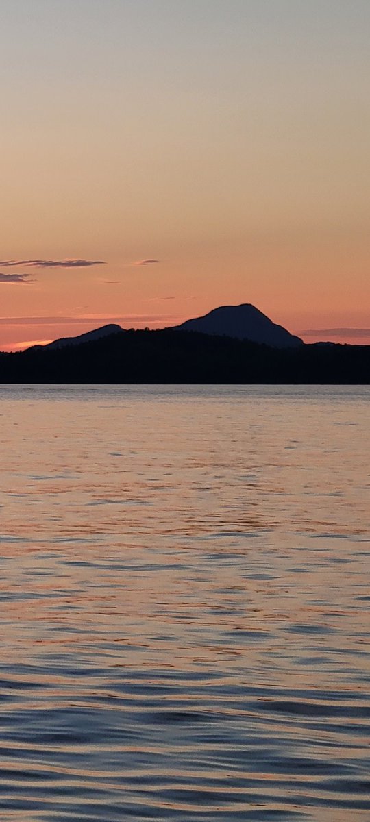 HansonTodd's tweet photo. Yesterday Borestone from Sebec Lake. Today, #SebecLake from #Borestone! https://t.co/NzqEvkUpB3