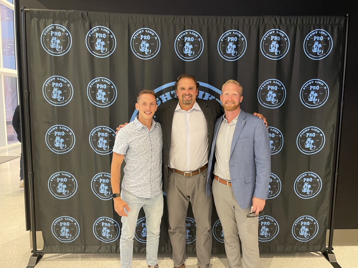ProdigySurgical's tweet photo. Prodigy arthroplasty team representing at the Arthroplasty ProSummit #fightlikeapro https://t.co/yyVadf9dtz