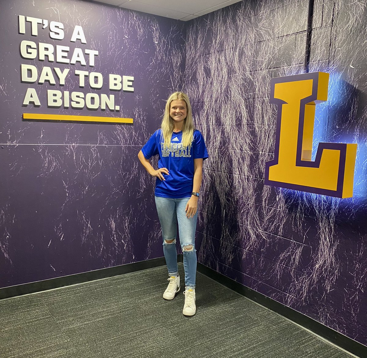 #HornsUp🤘🏼💜💛