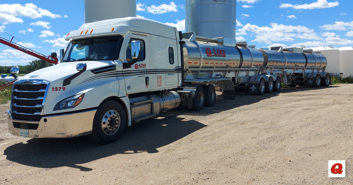 QLineTrucking's tweet photo. #TruckerTuesday shoutout to the professional drivers who take pride in their ride. ✨
📸 Rob L.
#BulkCommodities #QLineBulk #BulkTransport #Liquid #LiquidBulk #QLife #JustCallQLine #Trucking #Transportation #QLineTrucking #MovingTheWorld #ThankaTrucker #DriveQLine #TruckLife https://t.co/XcpGi7Xfeo
