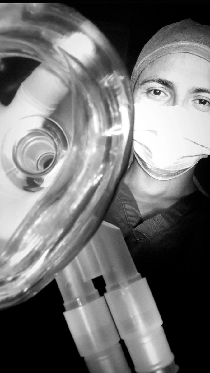 Edgargomez1906's tweet photo. La anestesia es el el arte que hacemos cada vez que un paciente nos confía su vida, con el fin de mejorar su estado de salud ❤️
#RECLASICACION #ESCUCHENALOSANESTESISTAS #SOYUNHEROEANESTESISTA https://t.co/l182UL5skz