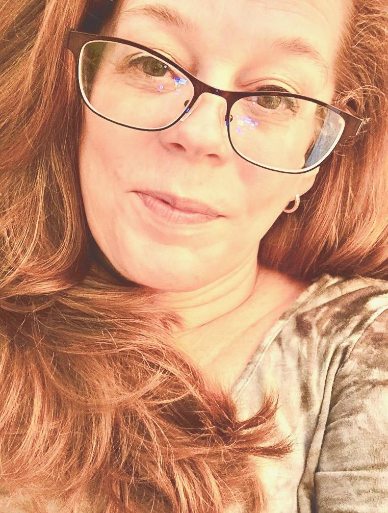 GhostySessions's tweet photo. Loving my new glasses! Hi everyone!! It's me Shannon! Hope everyone is having a good beginning of the week so far. 🤓😁 #paranerd #newglasses #sayingHI https://t.co/NGBT216Jgi