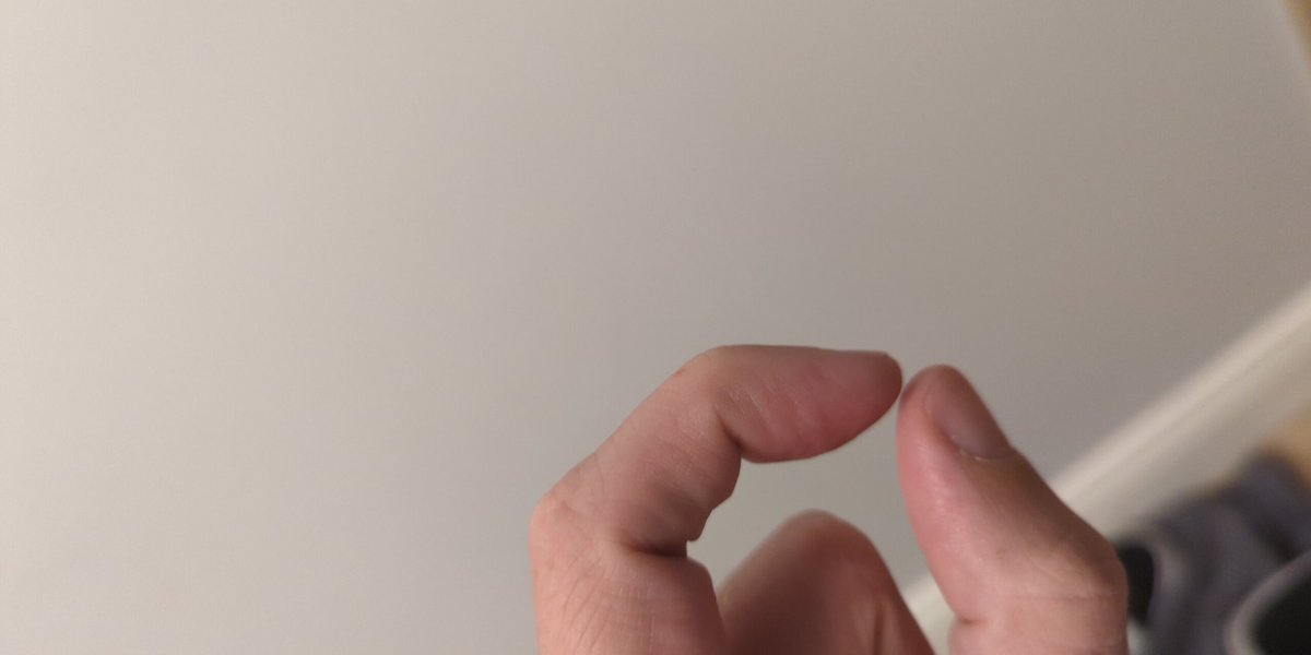 Smurf2601's tweet image. @Knightenator Am I doing this right? #Howclose