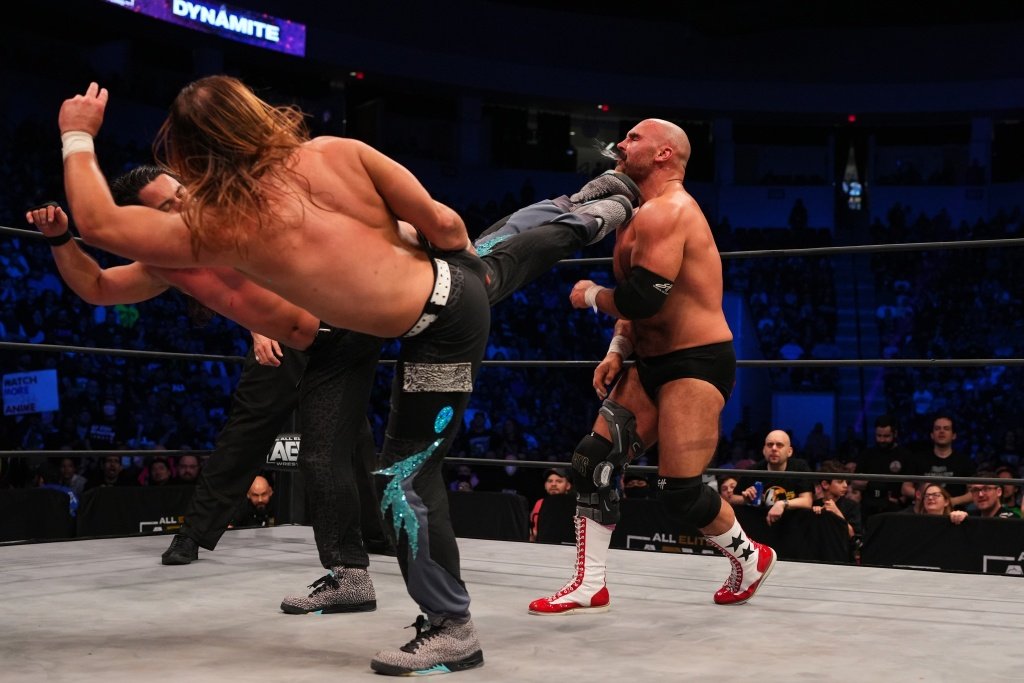 adfreeshows's tweet photo. 🚨 BONUS #ARN! 🔥
This month, @TheArnShow & @JonAlba are looking back to the April 6th episode of #AEWDynamite to pick apart the instant classic between FTR & The Young Bucks!
Available at #Slapnut level and above only on https://t.co/5v6Q3sv3sk https://t.co/lRQ59A1k4W