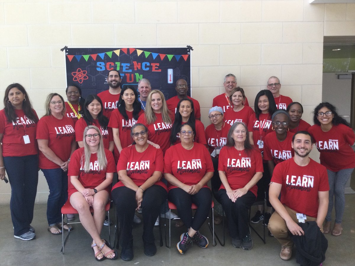 bhsscience_dept's tweet photo. Rock Stars of the Science Department @BellaireHigh
#CardinalProud
#BHSLearn
#BHSMove https://t.co/MUoeu7pfrr