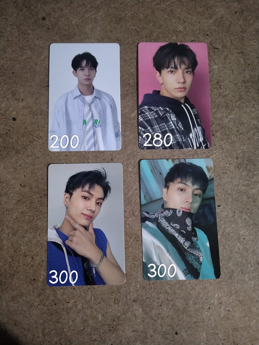 jakeycart's tweet photo. ꒰ wts lfb enhypen ph ꒱
#jakey_sells

 enhypen manifesto day one reg ver 

price+pf+lsf (can lower if payo)
ºown pulls
º9.5/10
ºpayo/3 days res.

reply mine+mem /dm to claim

loc: zambales
mod:direct jnt/flash exp
mop: gcash

t.md1 pc heeseung concept selca jay bandana photocard https://t.co/G2hI3ewNnq