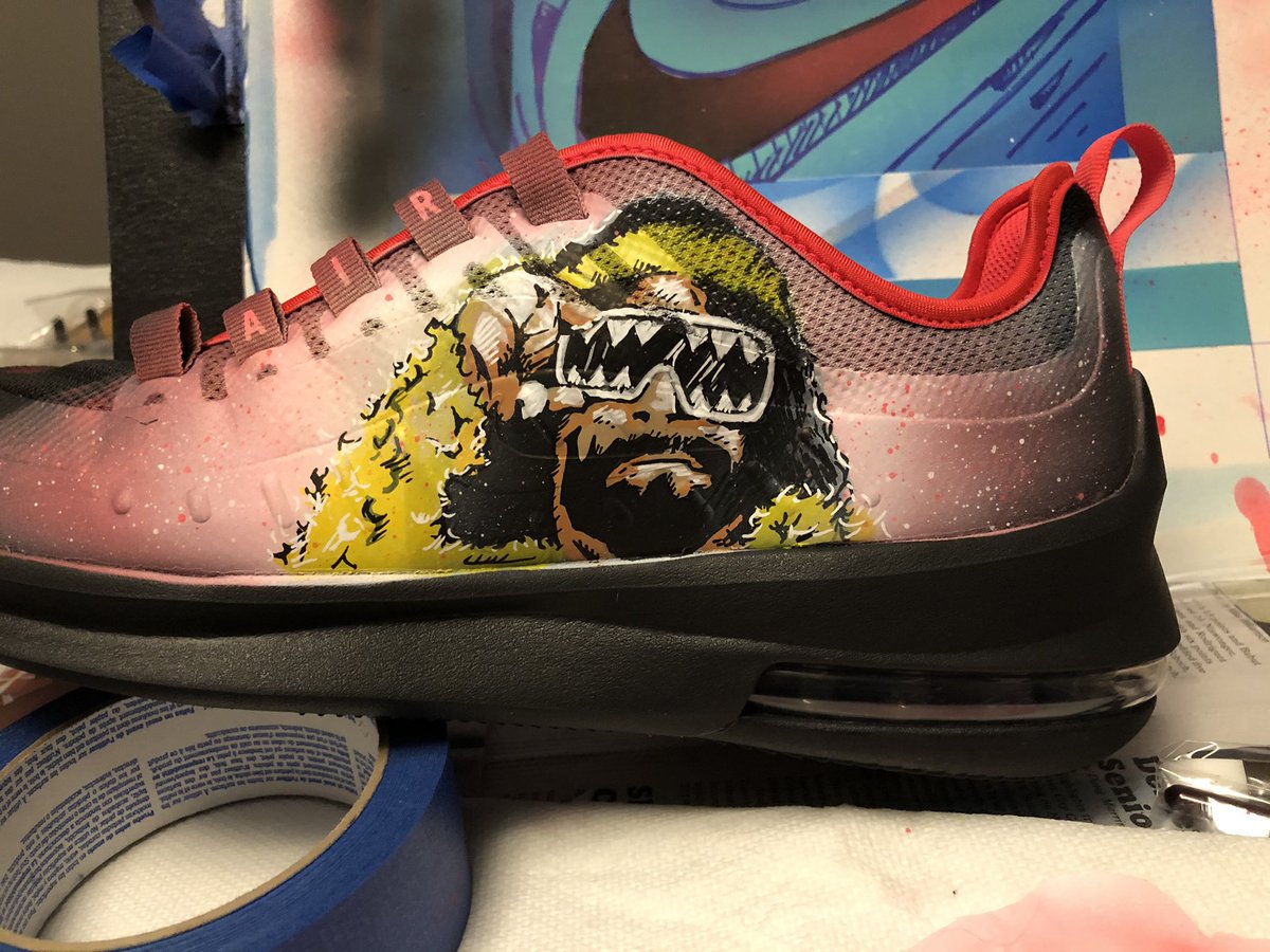 jooseboxvape's tweet photo. @KillerNapkins Love em! Here’s my first crack at it too. Fun as hell but then I don’t want to wear them. https://t.co/CwuUib6Kru