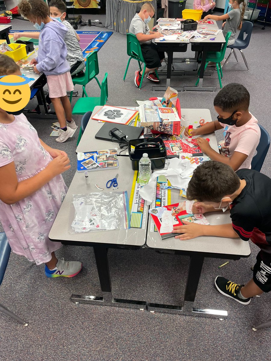 AshleyPearson54's tweet image. We personalized our #WritersNotebooks today! 📓 
Step 1️⃣ to building strong writers is to #MakeWritingFun! ✍️📝

@OkolonaES #Zone2Crew @JcpsElemEla