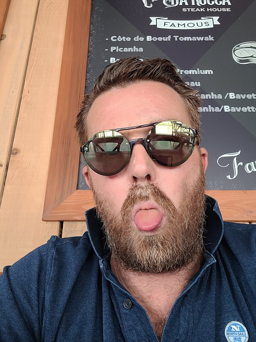 stephdedef's tweet photo. same person 
different place 
same passion 
different way ...
so...
I don't fuc.... care to be the best just want to be better tomorrow....think about...
bipolar for ever. 
195... https://t.co/gI2nj9OiAa