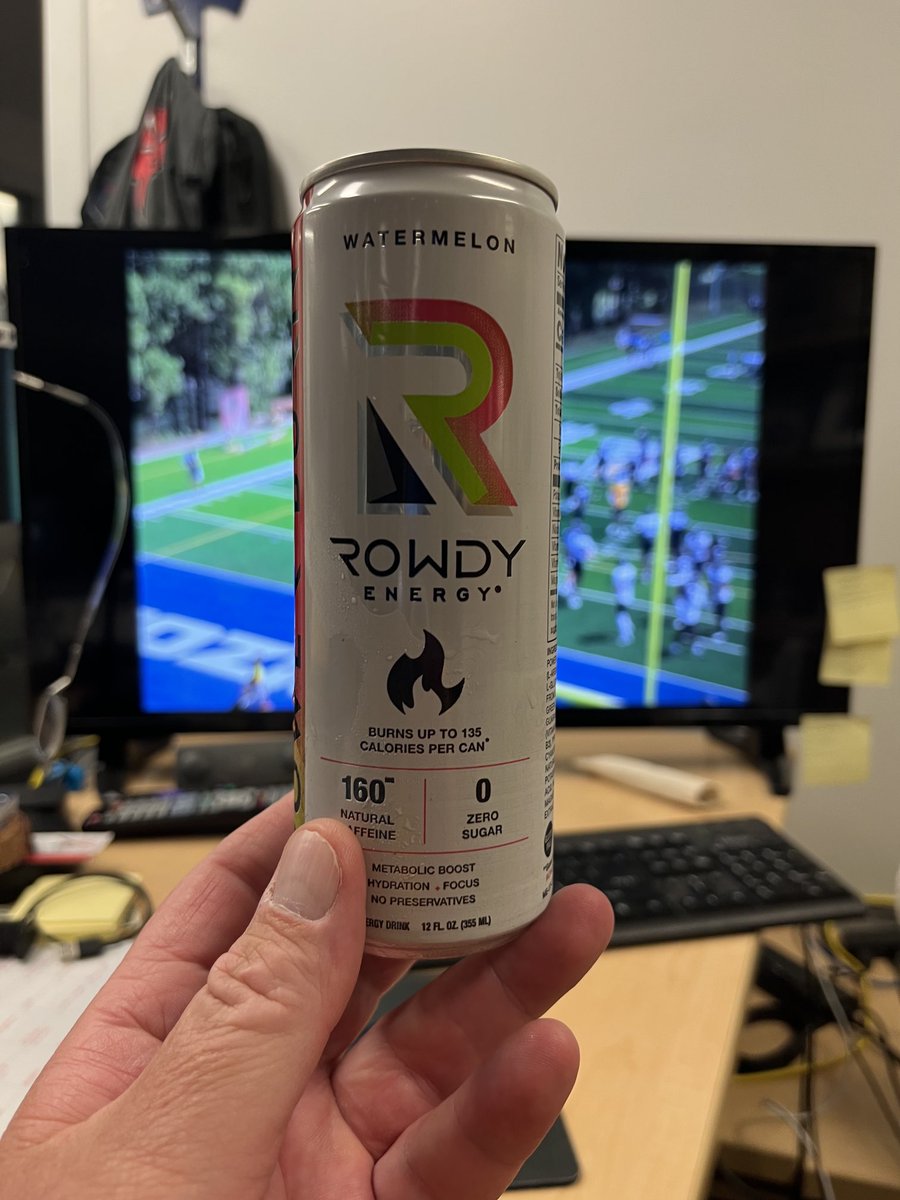 CoachChrisBall's tweet photo. Thank you @Coach_EMiller7 for the great tasting Rowdy Energy Drink to get me ready for the evening grind!!!!! https://t.co/lSRCk112Zs