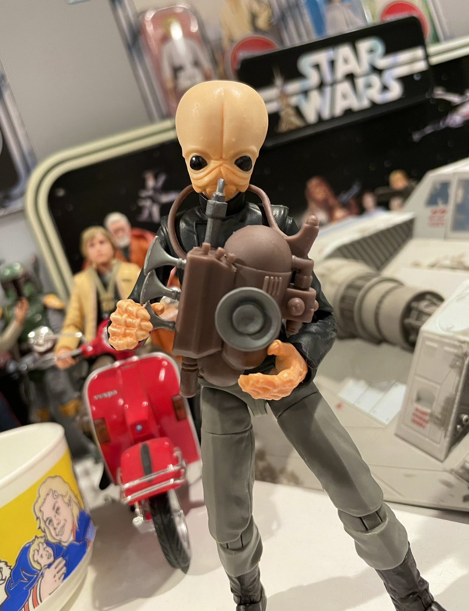 VeebsToys's tweet photo. There was a time when I believed that #starwarsblackseries couldn’t get better than the #Ewoks. I was very wrong and I can admit my mistakes. Now get your playlist set!
#starwars #starwarsanewhope #hasbro #nalancheel #modalnodes #fwoosh #thefwoosh https://t.co/spaZ2YKcRI
