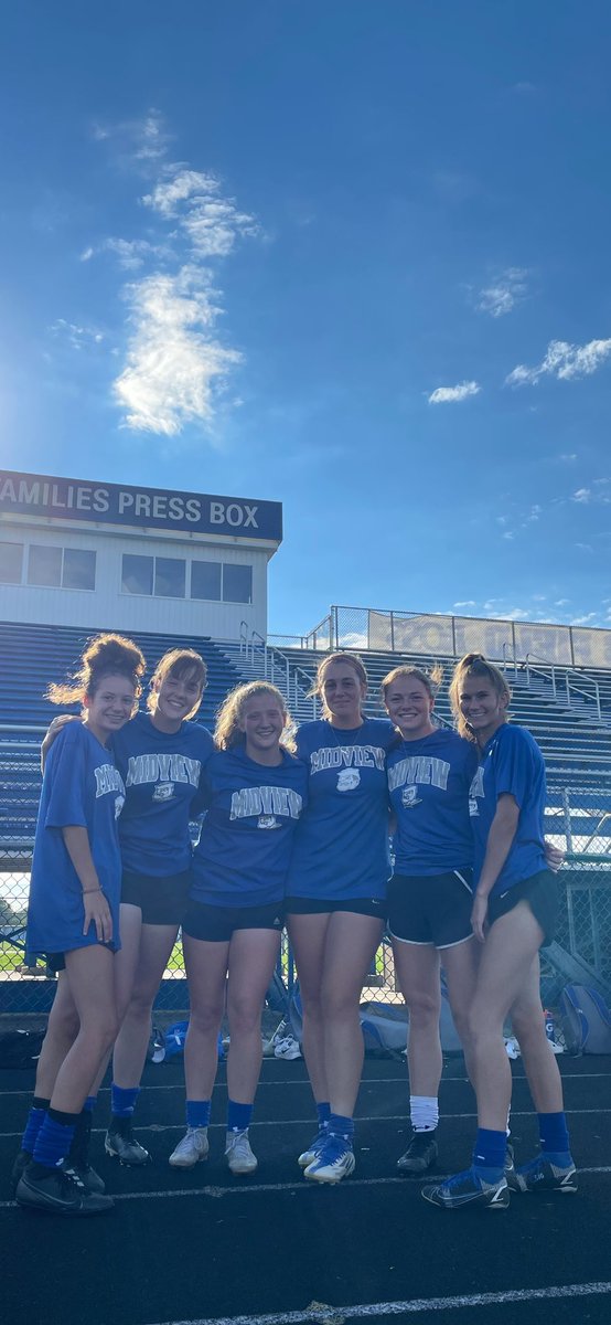 Good luck to my girls Thai soccer season! Can’t wait to be back on the court with you 💙⚽️