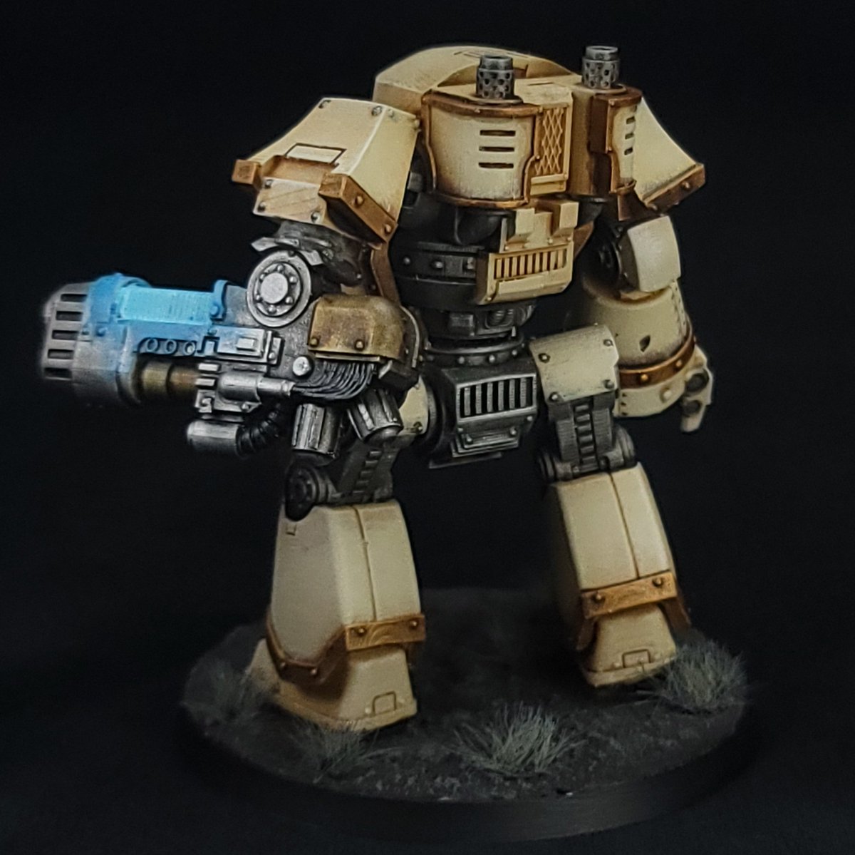 EthanHandwork's tweet photo. This particular buddy of mine wanted to start a Knight army and bought a spare one I had off of me, just in time for me to make rent (which I wouldn't have if he had not) also asked if I could print and paint one of these for him
#3Dprinting #warhammer40k #contemptor #warmongers https://t.co/t1GyQsmfXB