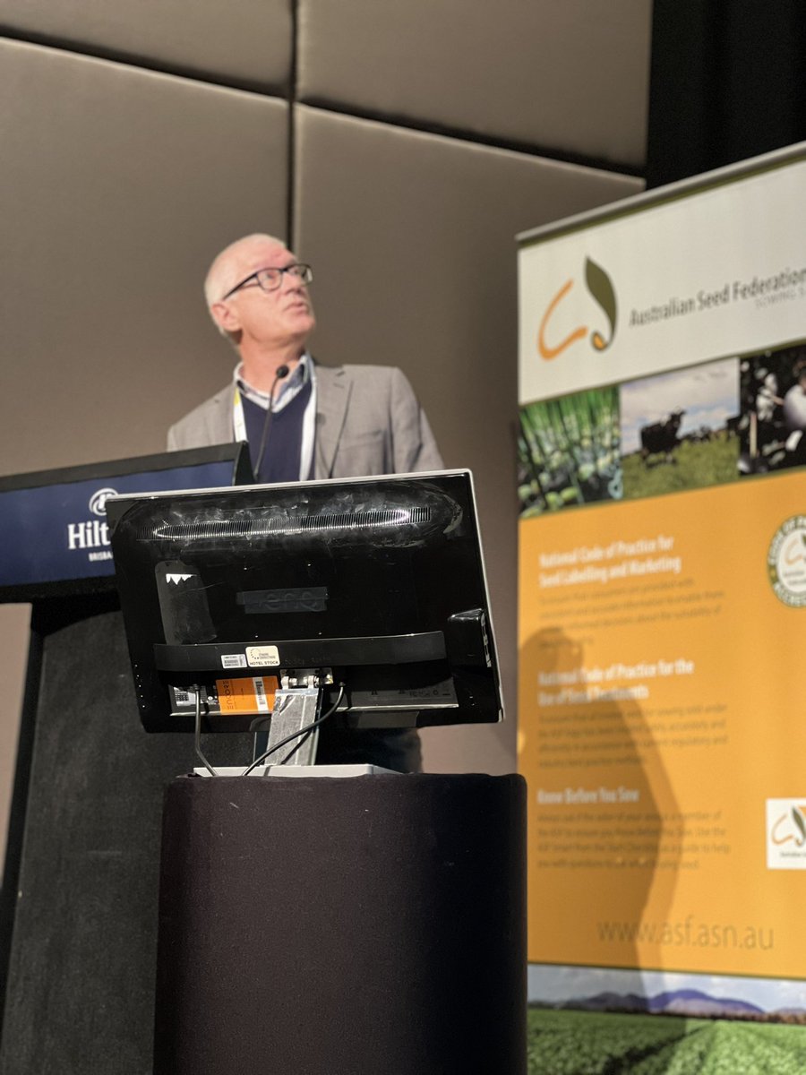 AusSeedFed's tweet photo. Thank you to Prof Matthew Morrell for the official convention opening. Prof Morrell opened #ASFSeedBiz22 discussing the importance of agriculture, food systems and minimising environmental impact 🌱 #ASFsowingseeds https://t.co/oz3uY2a07g