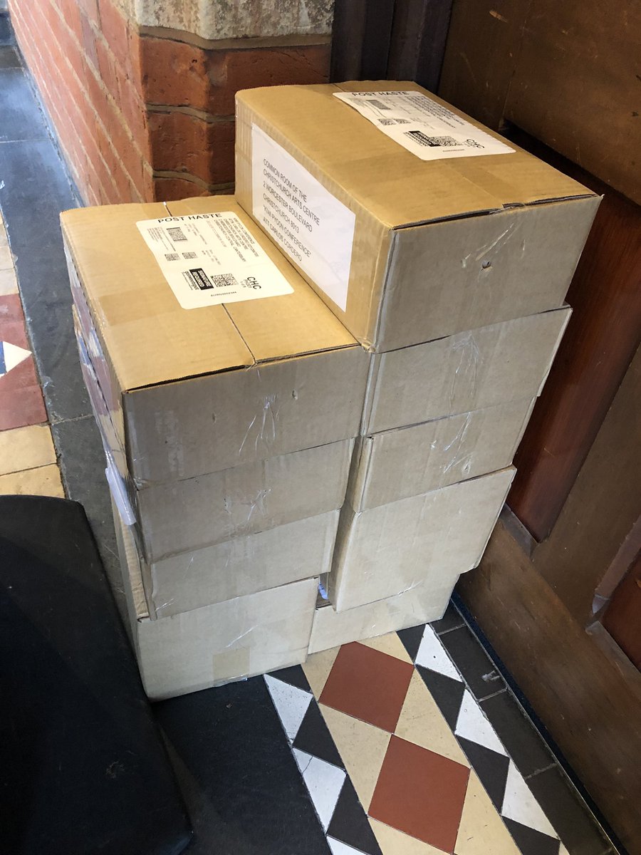 kiwipycon's tweet image. BOX WRANGLING DAY AT #KIWIPYCON

Thank the Apus (Maunga Tapu) for aromatic strong Peruvian 🇵🇪 organic coffee ☕️ 

How are you getting ready for Kiwi #PyCon?
 Guess what’s in those boxes?

🎟 (online &amp;amp; in-person) kiwipycon.nz/tickets 

#WeAreKiwiPyCon #Python