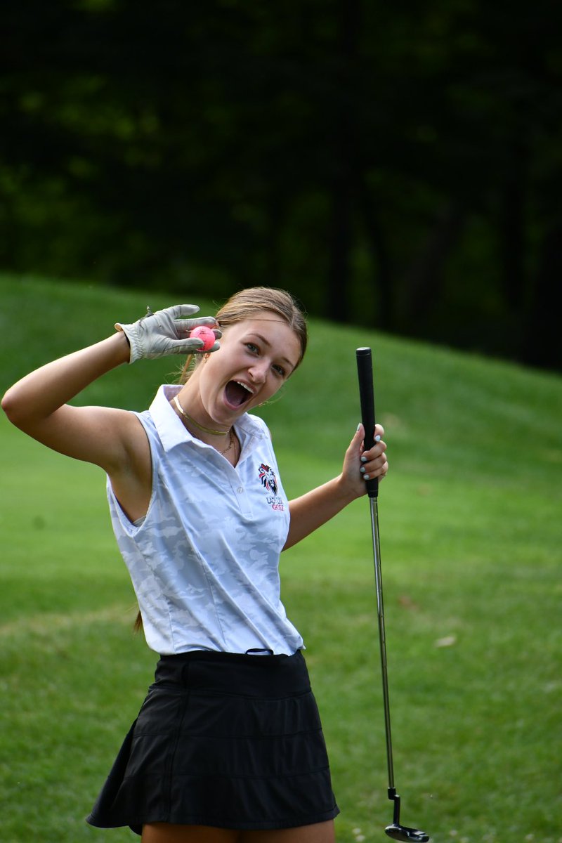 2 days…2 matches…2 birdies…a personal best score…and a team win!! So proud of Emilee and this team! 💕