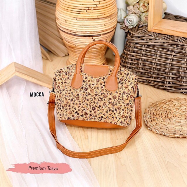 Saya menjual Premium tasya - tas k... seharga Rp55.000. Dapatkan di Shopee sekarang! shopee.co.id/vincent_tantri… #ShopeeID