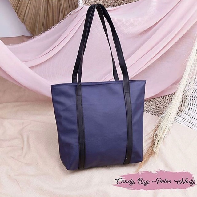 Saya menjual Candy bag polos navy ... seharga Rp30.000. Dapatkan di Shopee sekarang! shopee.co.id/vincent_tantri… #ShopeeID