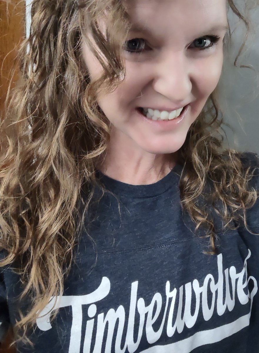 danikaowhite's tweet photo. #Lex1FirstDay @WhiteKnollElem where
#LoveWins https://t.co/M0z8ApYRLY