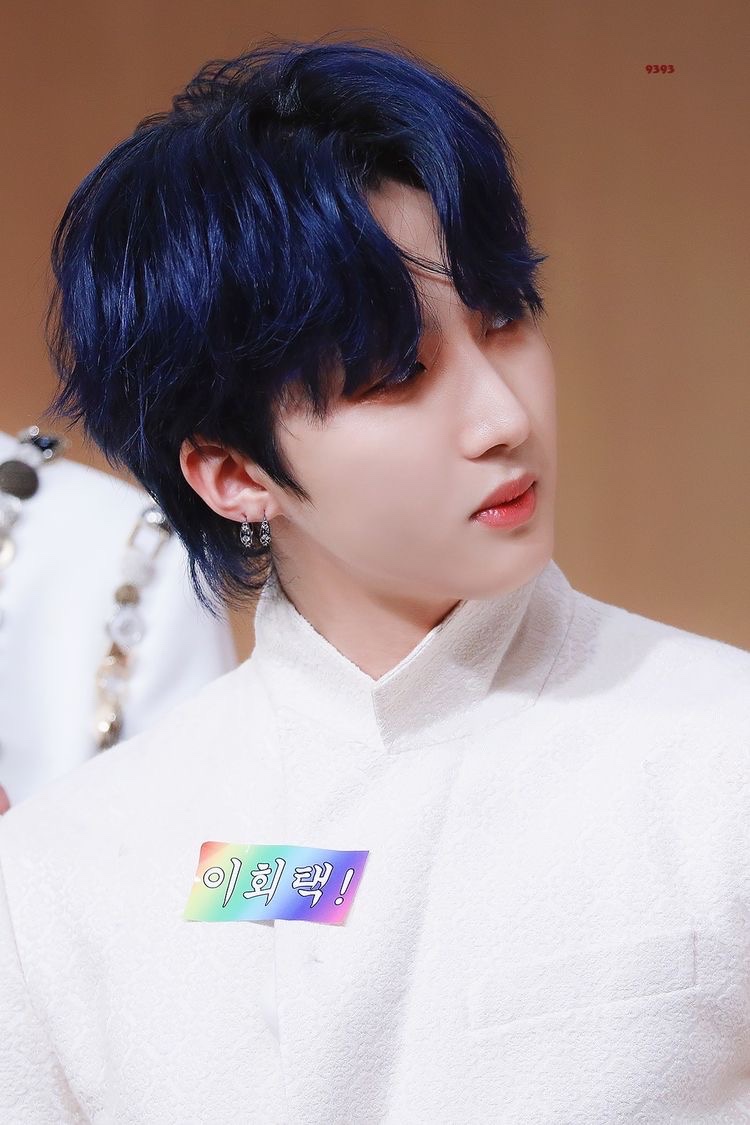 HourlyHuing's tweet photo. #HUI #PENTAGON  | #후이 #펜타곤 https://t.co/XHBvqaVYoY