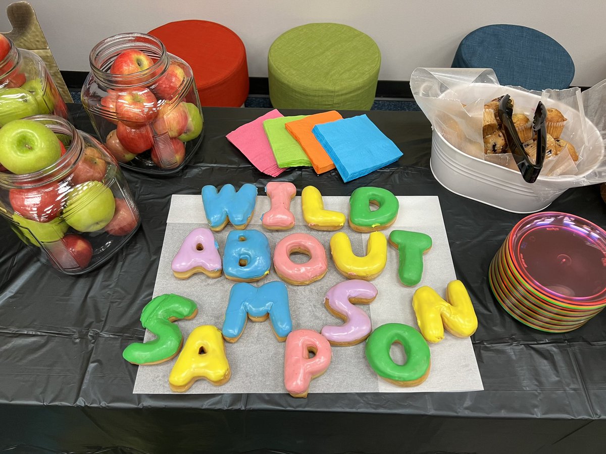 MrsLGarza7's tweet photo. We are WILD about our @SampsonPTO!! They spoil us a little much!! Thank you for a delicious breakfast &amp; Amazon gift cards!! https://t.co/iZ5F6UeluO