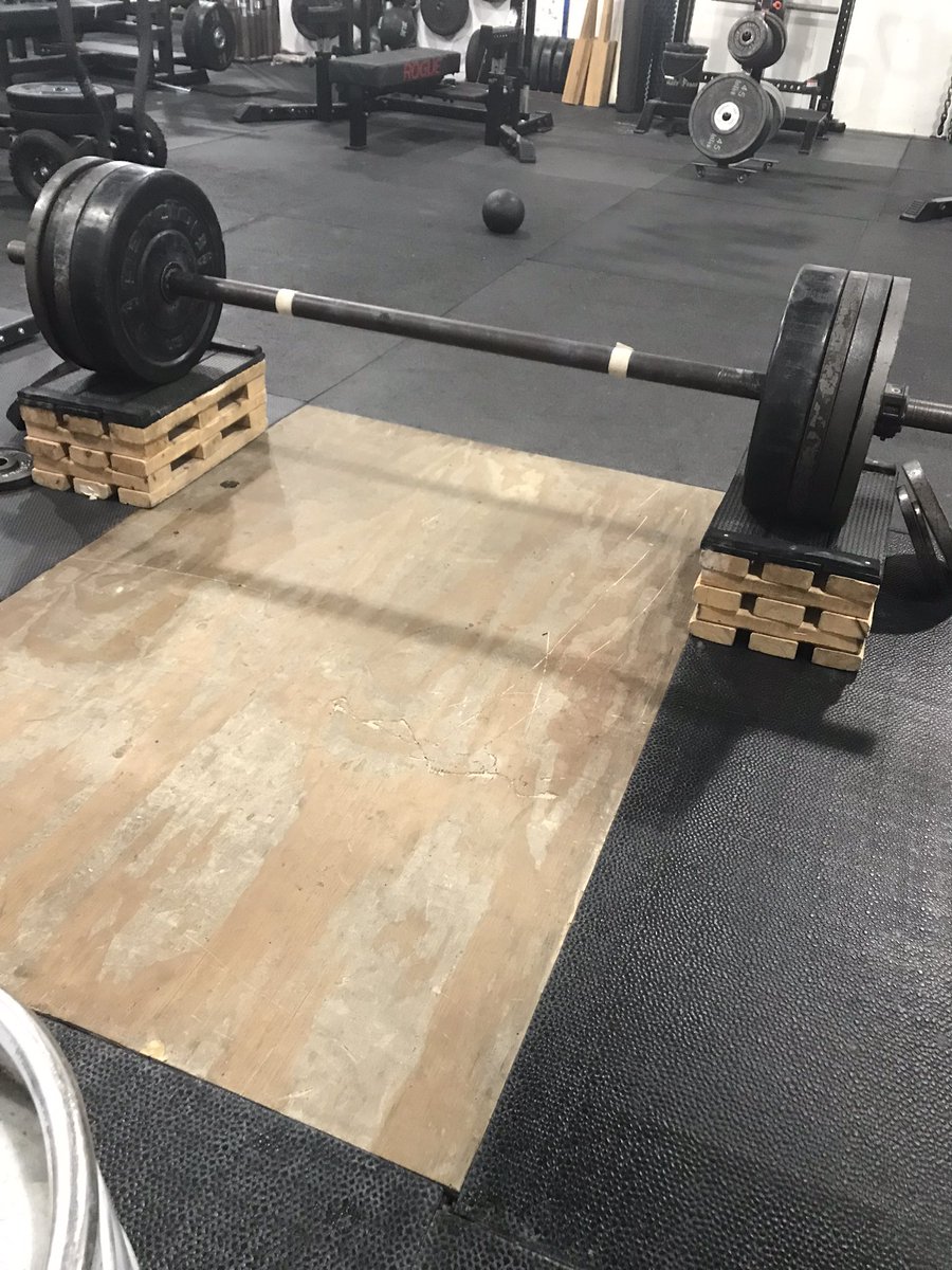 SaraASwenson's tweet photo. @jonsrennie Or deadlift day https://t.co/Yz4f7ELrGn