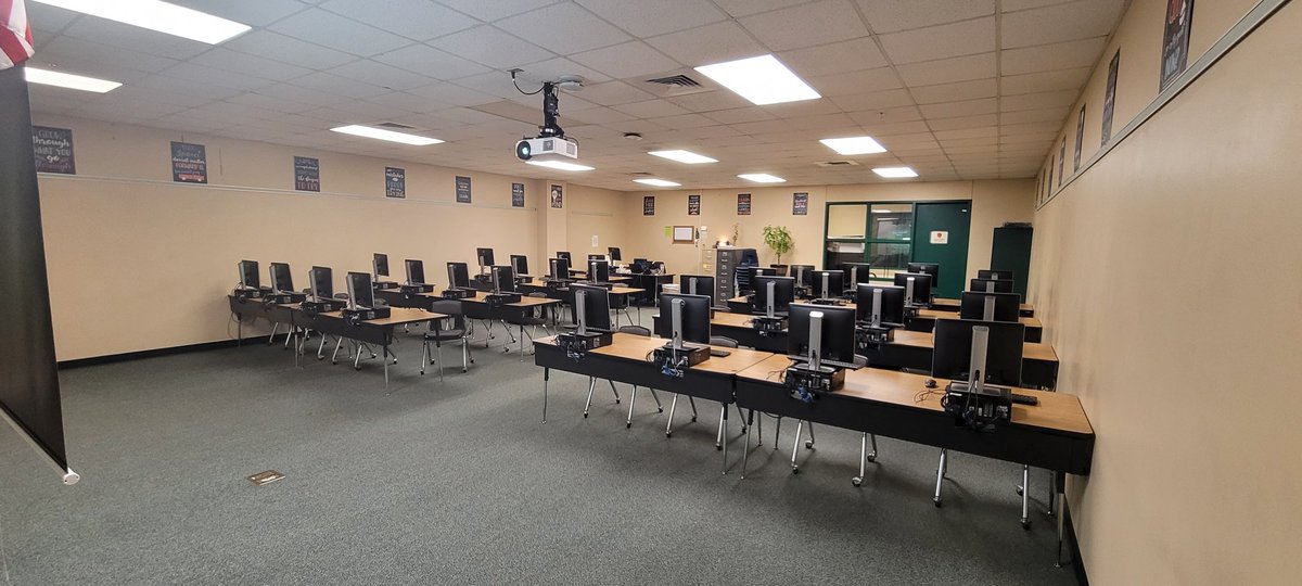 CarlosCLarios1's tweet photo. It's an Amazing Day @SPRINGHIGHLIONS and @SpringISD as we hosted our scholars for their first day of school. #Day1inthebooks #goSpringlions #fearourpride @SpringFootball @Thespringcheer @SpringISD_CTE @spring #volleyballandfootballseasonisinfullforce https://t.co/eCSPjDqtsD