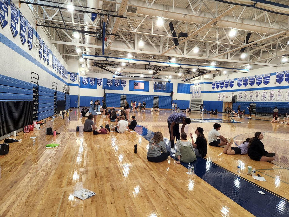 FalconLinkCrew's tweet image. We've been busy the last two days training and getting ready for the class of 2026! Can't wait to meet our freshmen Falcons at orientation on Thursday, August 18th at 8am in the main gym! @RHSFalcons #LinkCrew