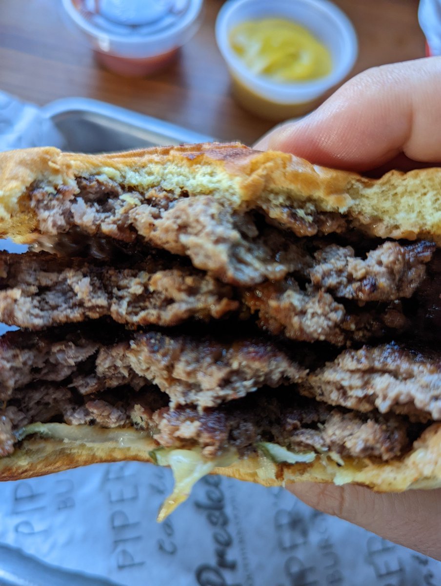 itsbbqtime tweet media