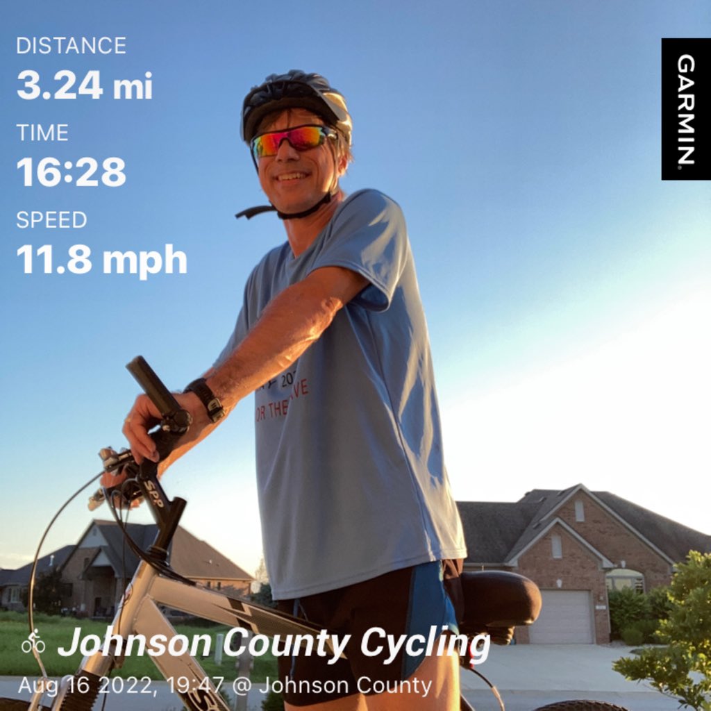 RobRueff's tweet photo. Getting the hang of this riding thing while I wait for my Achilles, Fibular Head and posterior tibial tendon to properly heal #runchat #injuredrunner #runnerprobs #improveeveryday #runnersrehab #sportsmedicine #sfsm #commit #driven #determined #beingagoodptpatient https://t.co/9BsRUZBQmR