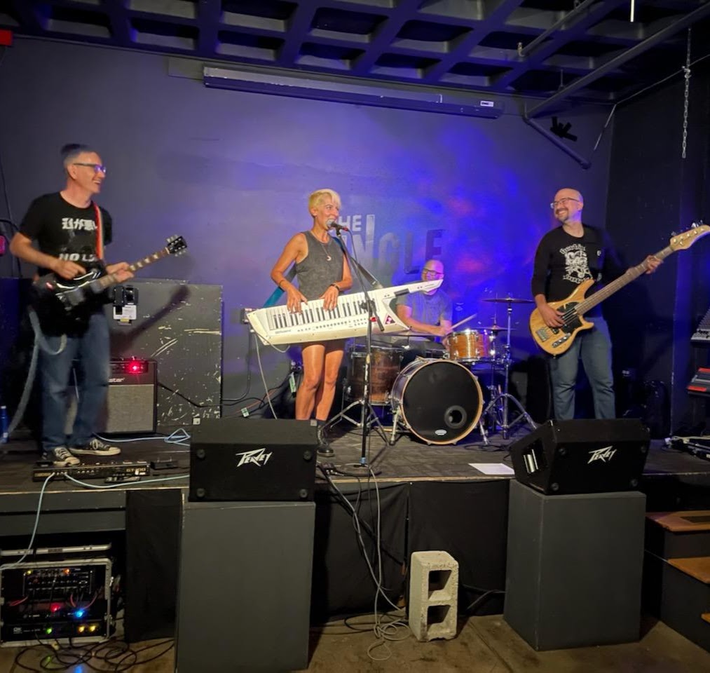 MinusworldBand's tweet photo. We had a GREAT TIME playing the Jungle with @battlemodemusic, Wired for Sound, Joe from Your Friends in Hell and Ben from Leisure.  Thanks to Gauntlet Gaming! https://t.co/Zei067KCCM