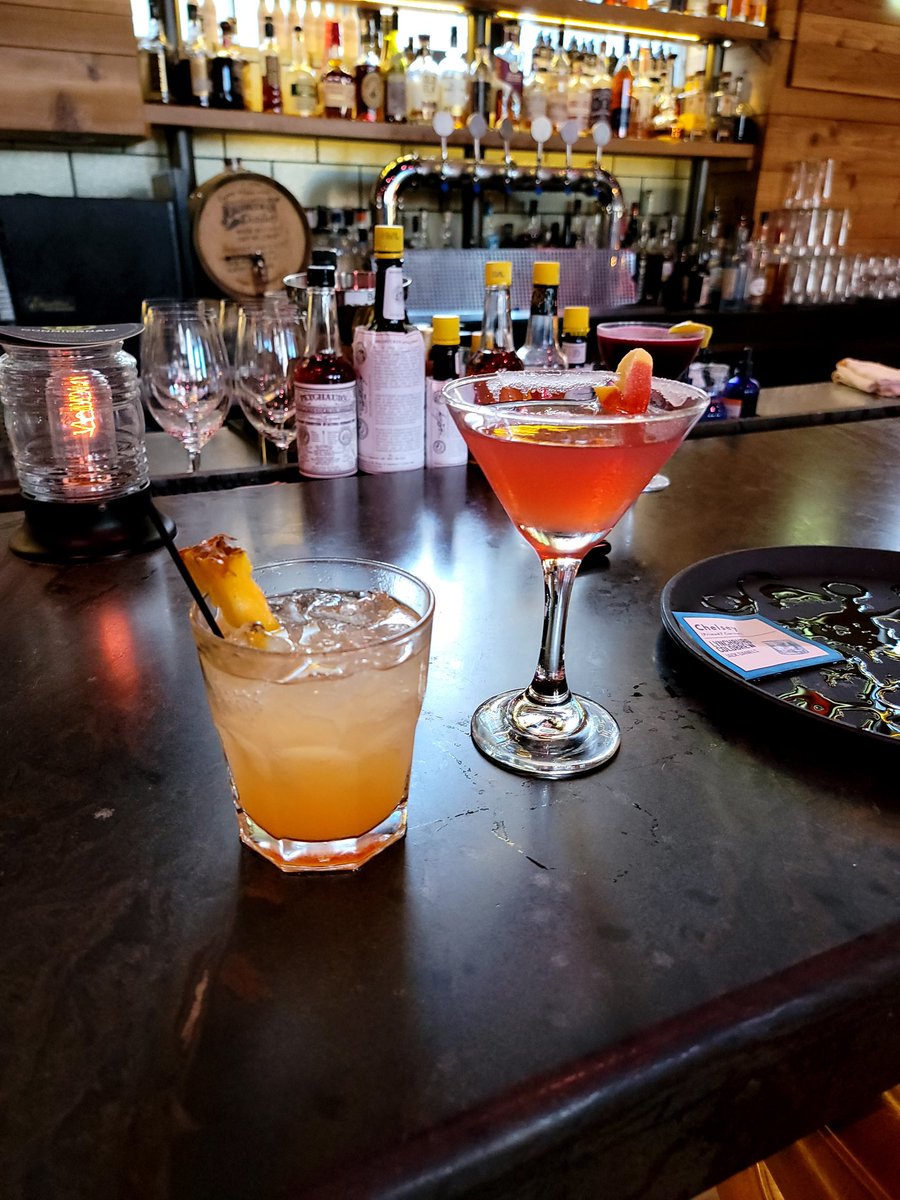 WWDEatNext's tweet photo. 🍹🍍 @DevourIndy #devourindianapolis https://t.co/jbZZkhHp5V