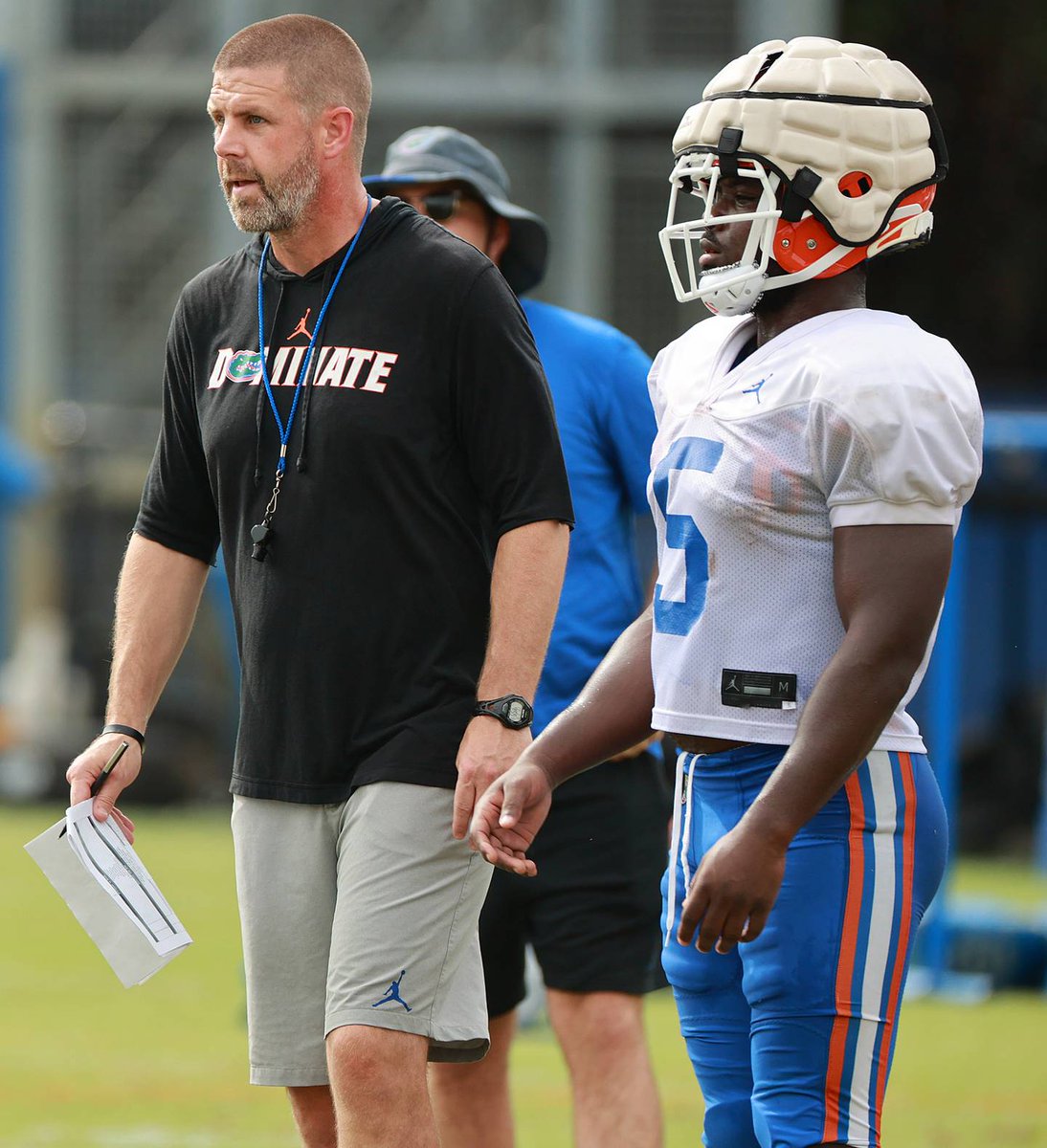 osgators's tweet photo. Billy Napier wins battles Gators used to lose in building top-10 class.
'Florida is going toe to toe with the best programs — beating Clemson, beating Alabama, beating Georgia for kids. That’s what’s most exciting.' - @SWiltfong247
https://t.co/Ghz20lxtak https://t.co/UC6lRfxD9C